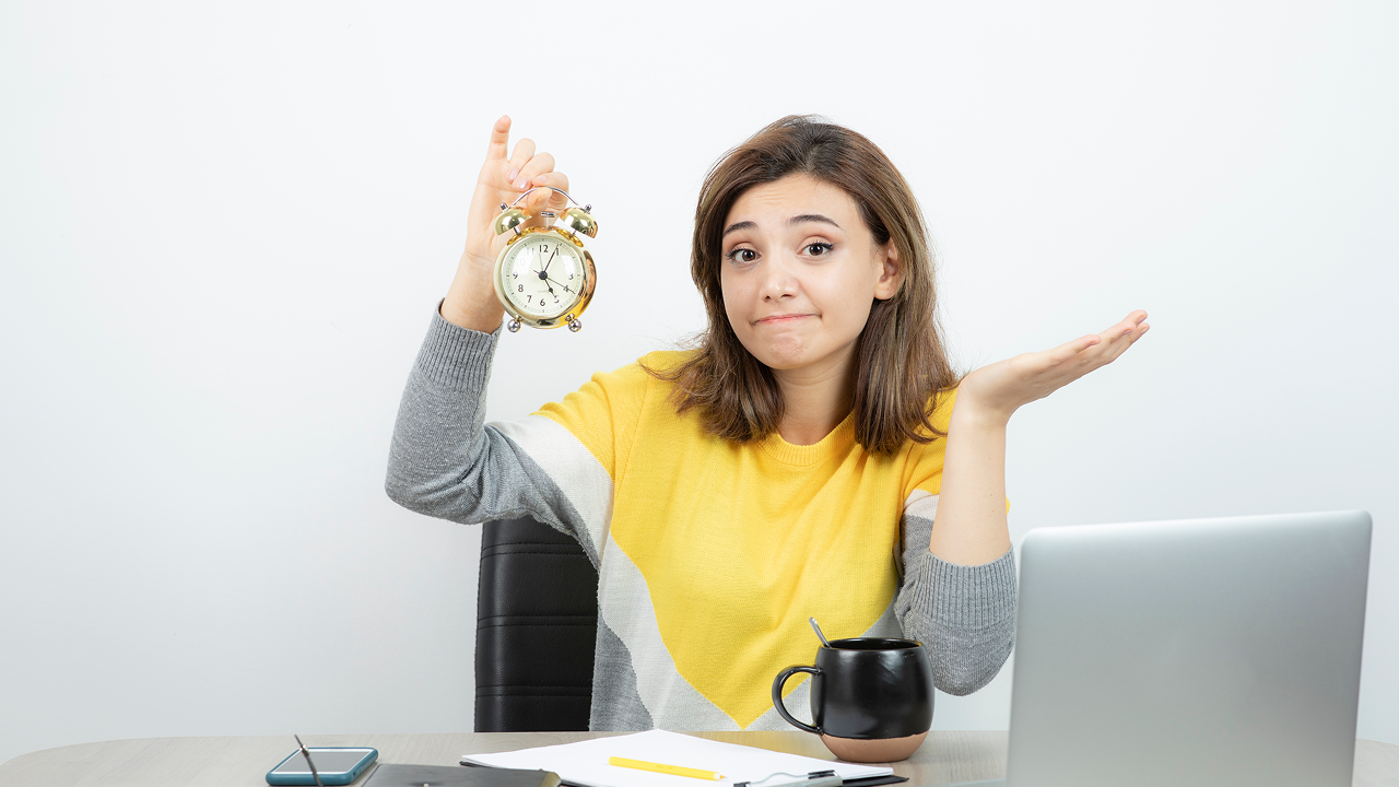 Comp Plans for Crews — Hourly, Piecework, Bonuses, and Safety Incentives That Actually Work